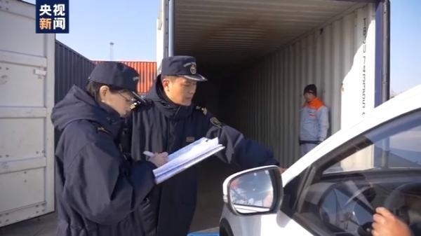 平均每一秒有150吨货物进出境 今年我国外贸进出口连续5个月正增长-2.jpg