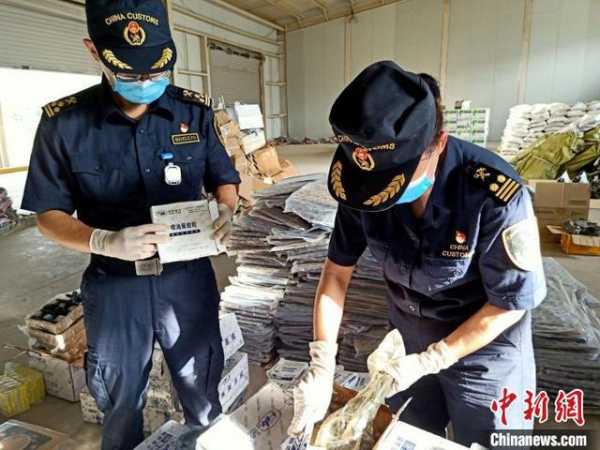 2020年昆明海关查获侵犯知识产权商品12.5万件-2.jpg