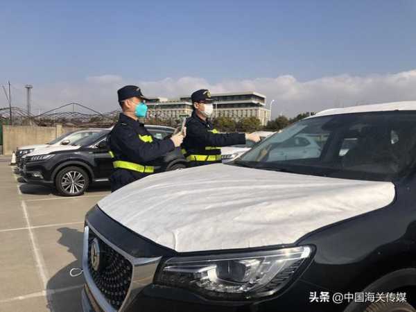 上海口岸国产汽车出口开门红-1.jpg