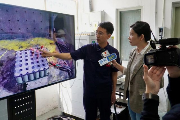 海关“3·15”实验室直播：动力电池性能直接影响整车安全性-2.jpg