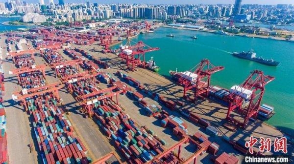 前2个月外贸进出口增幅明显 中西部地区外贸表现活跃-1.jpg