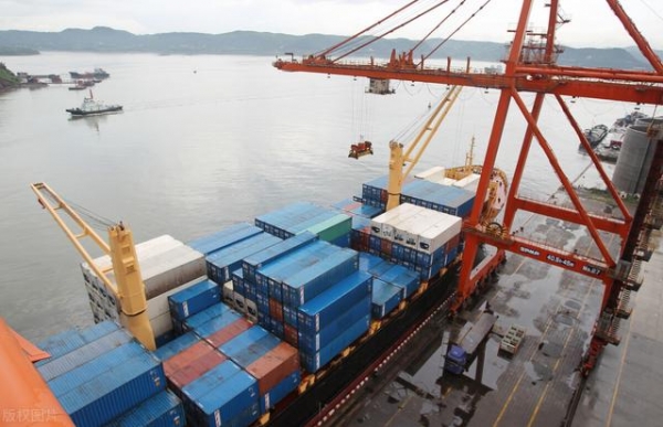 广西港口报关便利化提升，集装箱吞吐量排在全国前十-1.jpg