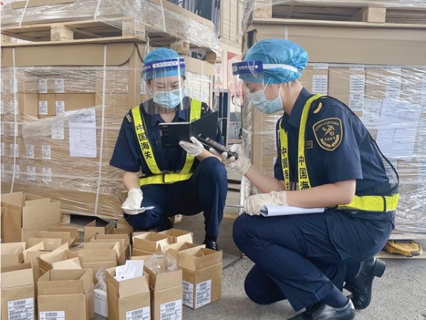 深圳海关：保障通关通畅安全 提升企业获得感-3.jpg