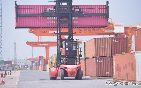 “义新欧”中欧班列国际多式联运新线路首发-1.jpg