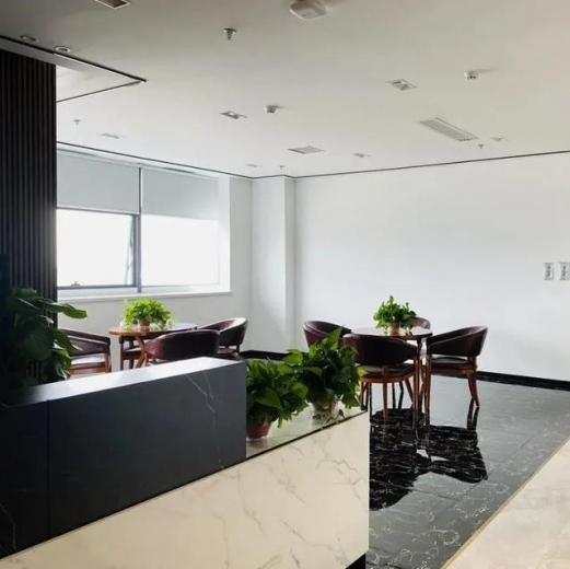 东疆新基建：丰驰汽车保税展示中心投用！-4.jpg