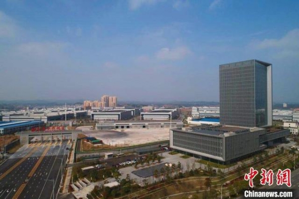 湖北宜昌综合保税区正式封关运营-2.jpg