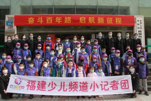 国门生物安全一起守护-12.jpg