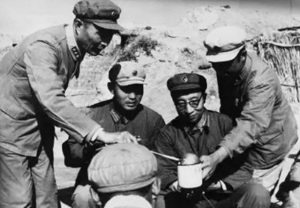 1967年，外籍专家携带老鼠出境，海关受阻，牵出核武间谍案-14.jpg
