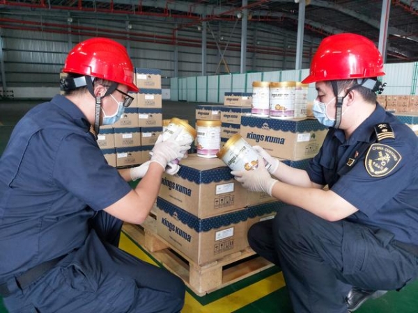 享受新政改革红利，湛江跨境综试区开启网购保税1210业务-1.jpg