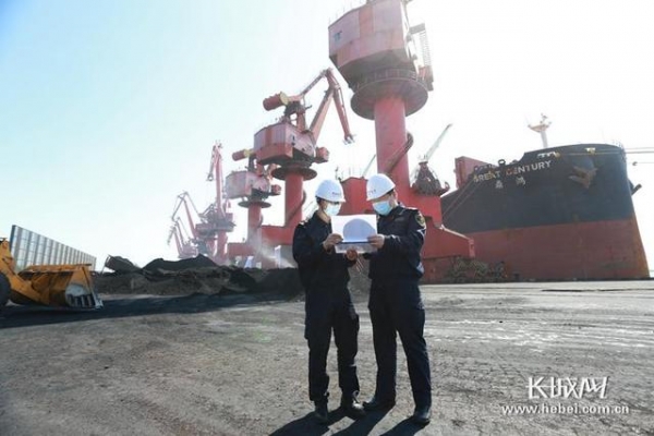 氟元素含量超标，石家庄海关退运5.87万吨不合格煤炭-1.jpg