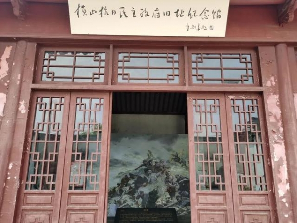 党史学习路上，当“老干部”遇到“小年轻”-10.jpg